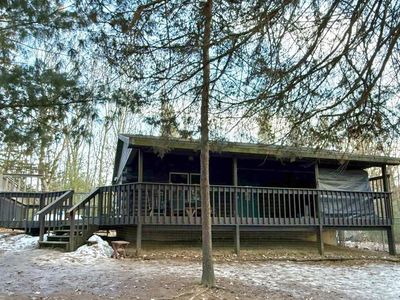 279 Lakeshore Drive, Oxford, WI, 53952