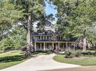 116 Cherrybark Ln, Natchez, MS 39120
