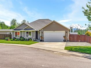 165 Aspen Ct, Eatonville, WA