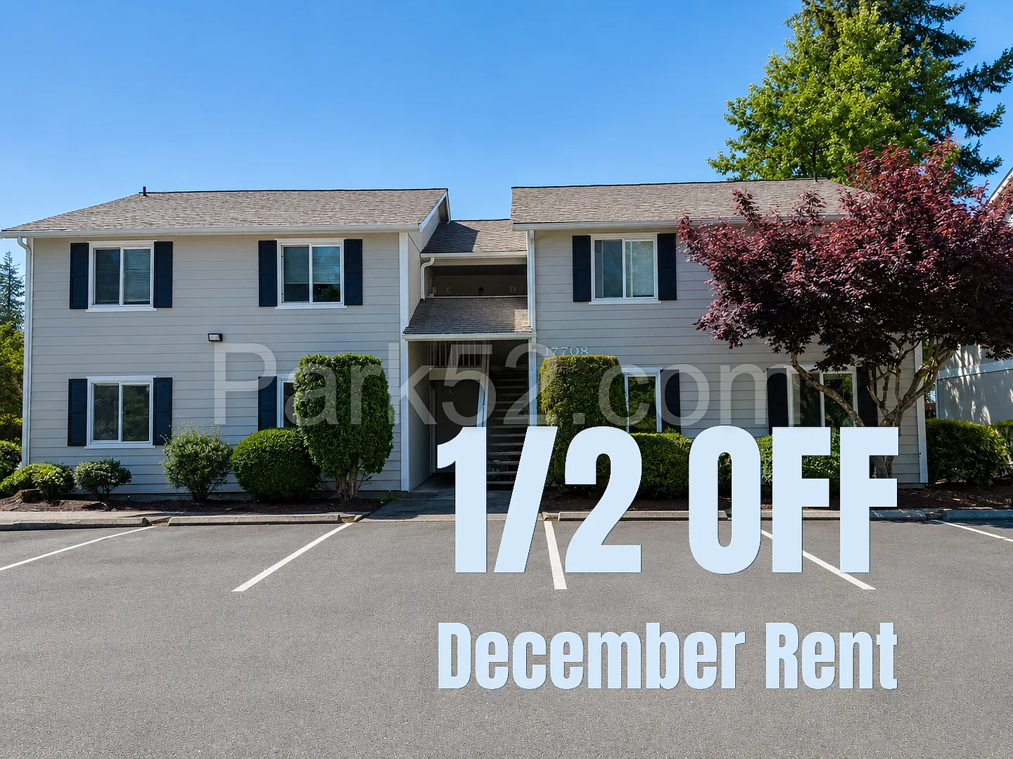 1/2 Off December Rent! Freshly Updated Exterior Spacious 2 Bedroom, 1.5 Bath Apartment in a Small... — Photo 3
