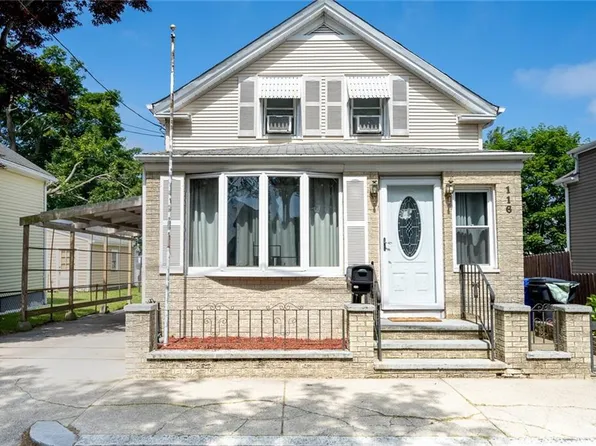 116 Ivy St, East Providence, RI 02914
