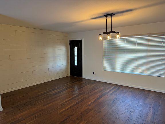 5th image of 3623 E Marmora St