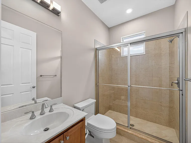 12054 Aviles Circle Palm — Photo 28