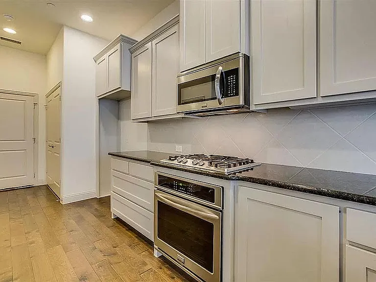 4678C Dozier Rd — Photo 18
