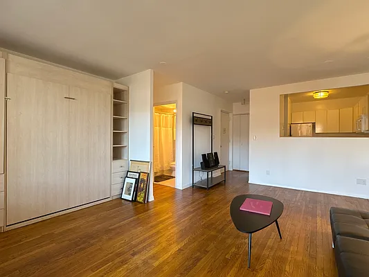 Rented by Corcoran | media 6