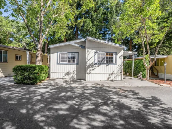 3226 Saint Martin Way, Sebastopol, CA 95472