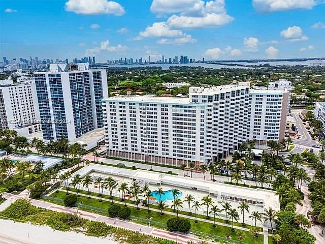 1st image of 2899 Collins Ave APT 1744
