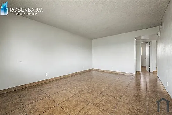 1746 E 6th Ave — Photo 9