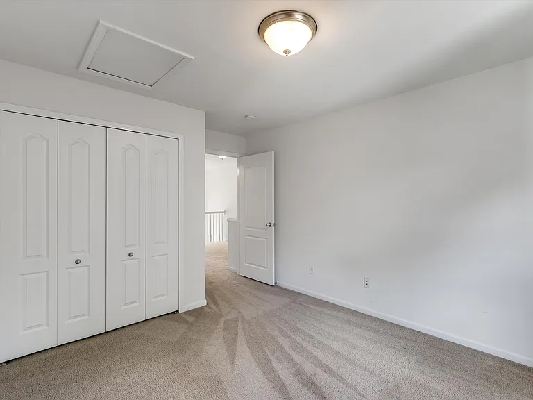 1341 Hollins Hall Ln — Photo 27