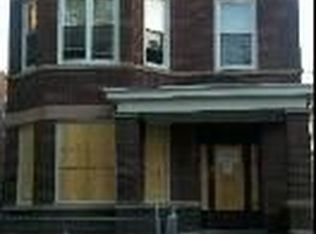3243 W Carroll Ave, Chicago, IL 60624