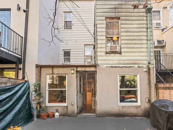 171 8th Street image 31 of 33