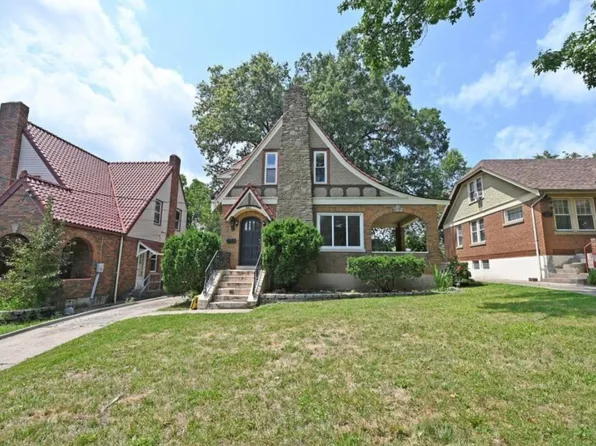 1011 Kreis Ln, Cincinnati, OH 45205