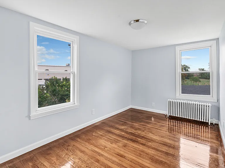 25-27 Myrtle St #25 — Photo 22