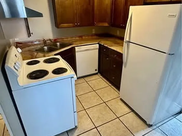 947 E Augusta Ave #C, Spokane, WA 99207