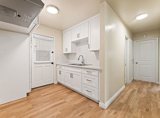 9226 Palm St #B, Bellflower, CA 90706