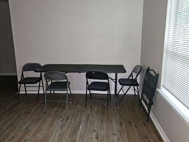 1702 Stalcup Rd #100 — Photo 4