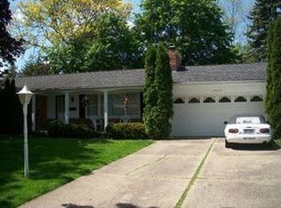 15929 Ellen Dr, Livonia, MI 48154