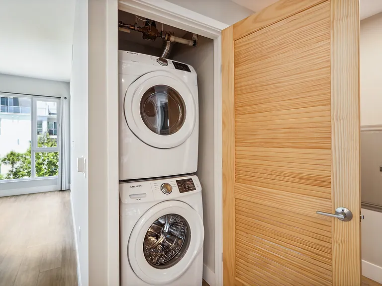 INclave Luxury Apartments — Photo 21