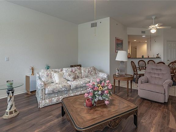 5th image of 255 W End Dr #4