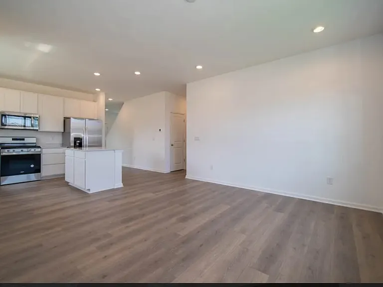 6213 Rhinecliff Dr — Photo 17