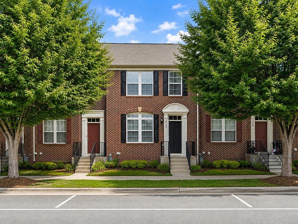 1st image of 2134 Lockwood Dr