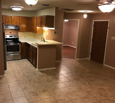 2nd image of 5322 Medical Dr #104