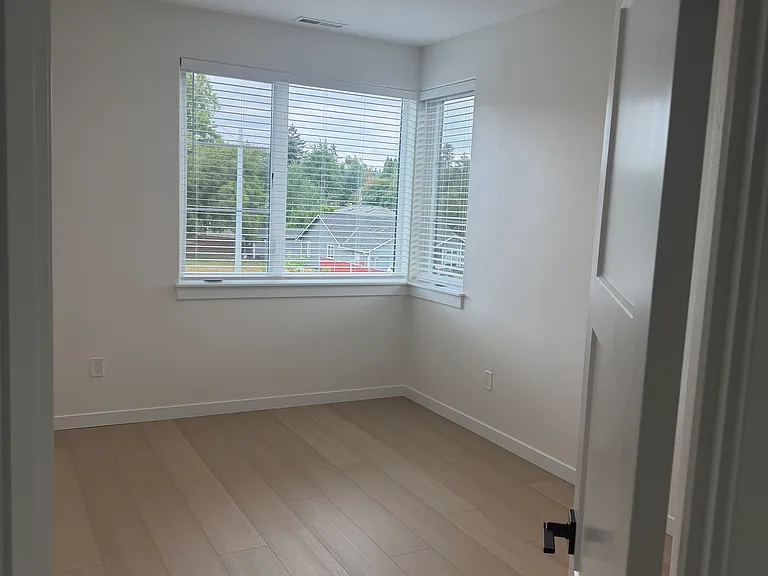 14147 Jacobs Way — Photo 16