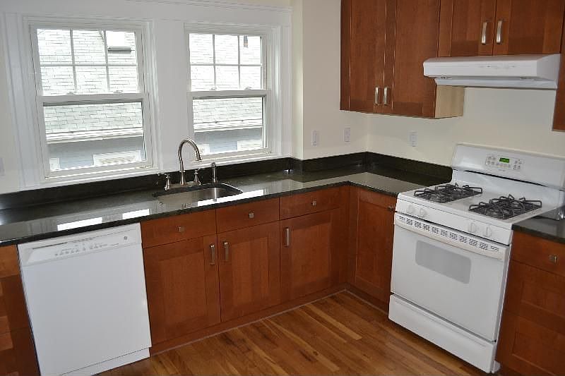 2nd image of 58 Chilton St #3