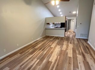 715 7th St #715, Monett, MO 65708