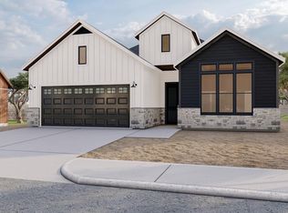 243 Dudley Way, Fredericksburg, TX 78624