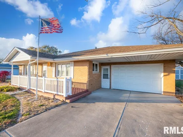 2447 Centennial Dr, Washington, IL 61571