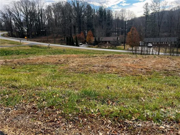 2389 Us Highway 70 E, Marion, NC 28752