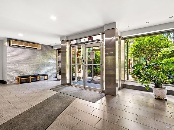 5th image of 575 Bronx River Road #6C