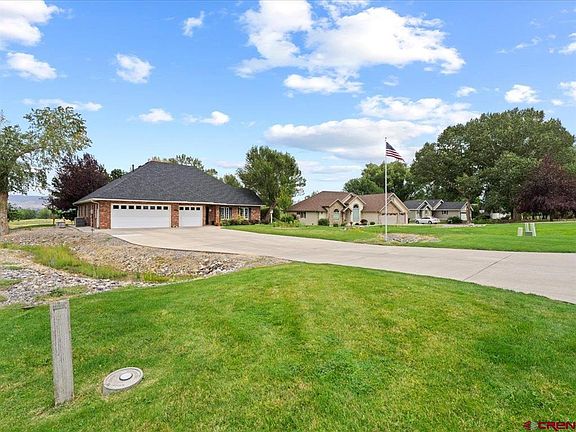 3rd image of 16890 Wildwood Drive