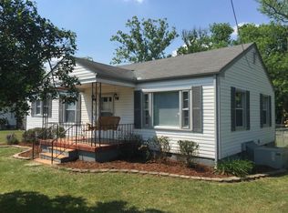 215 Forrest Rd, Ft Oglethorpe, GA 30742