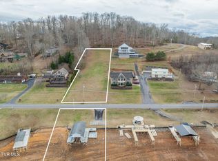 2700 Oak Grove Rd, Johnson City, TN 37615