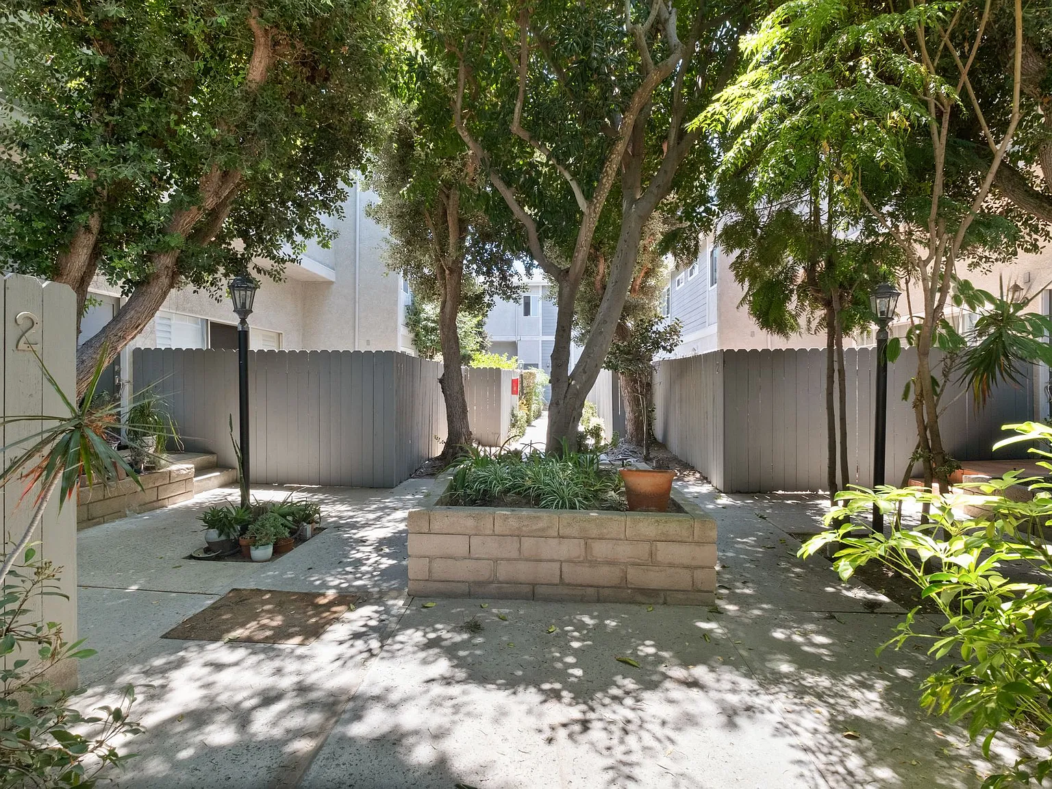 2 bed, 1404 sqft, $4,995 — Photo 3
