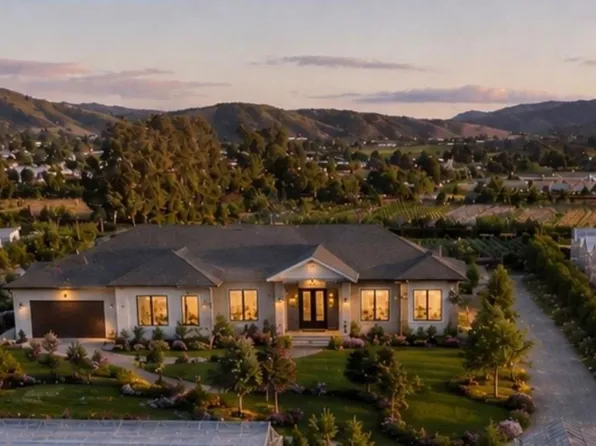 175 Johnson Rd, Watsonville, CA 95076
