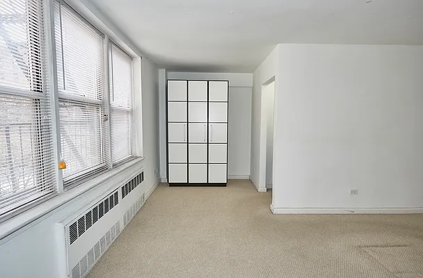 Sold by Keller Williams Realty Landmark | media 27