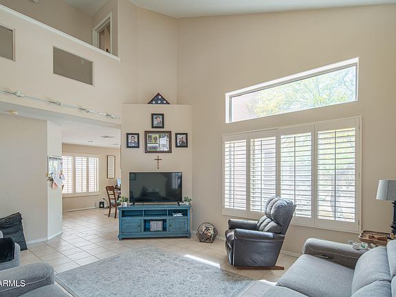 5th image of 4937 E Roberta Dr