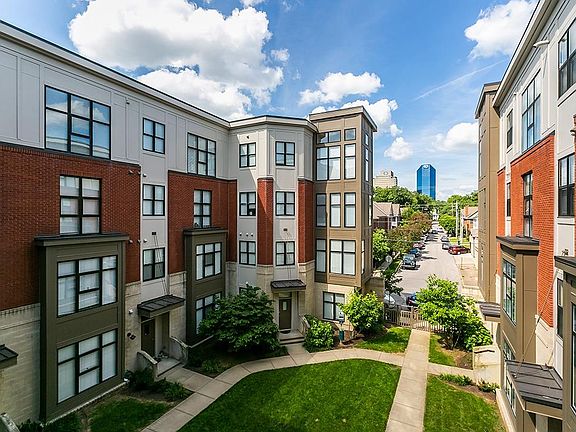 3rd image of 220 Cedar St APT 107