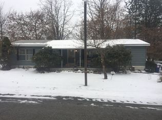 3 Luau Ln, Plattekill, NY 12561