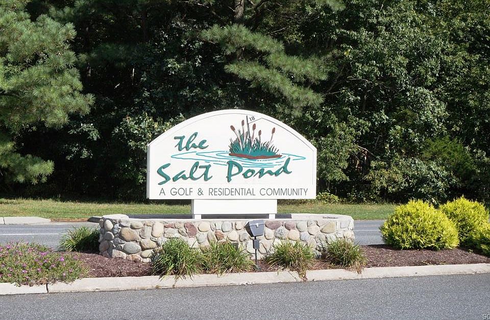 1st image of 727 Fox Tail Dr