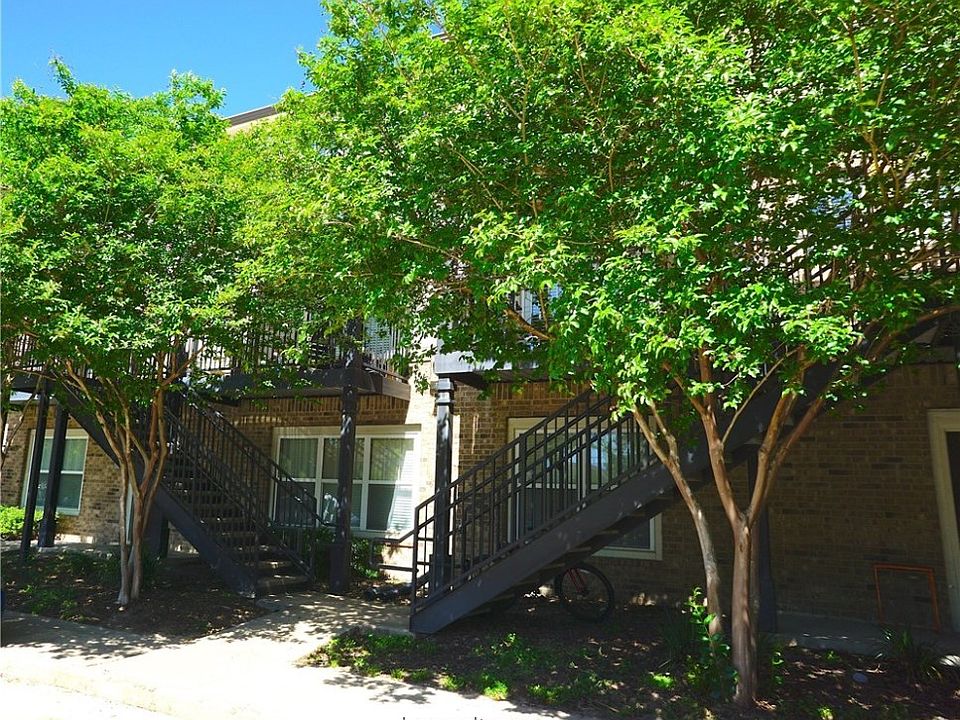 1st image of 1725 Harvey Mitchell Unit 1528