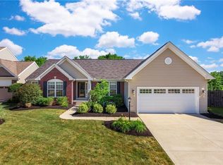 34580 Braemore Dr, North Ridgeville, OH 44039