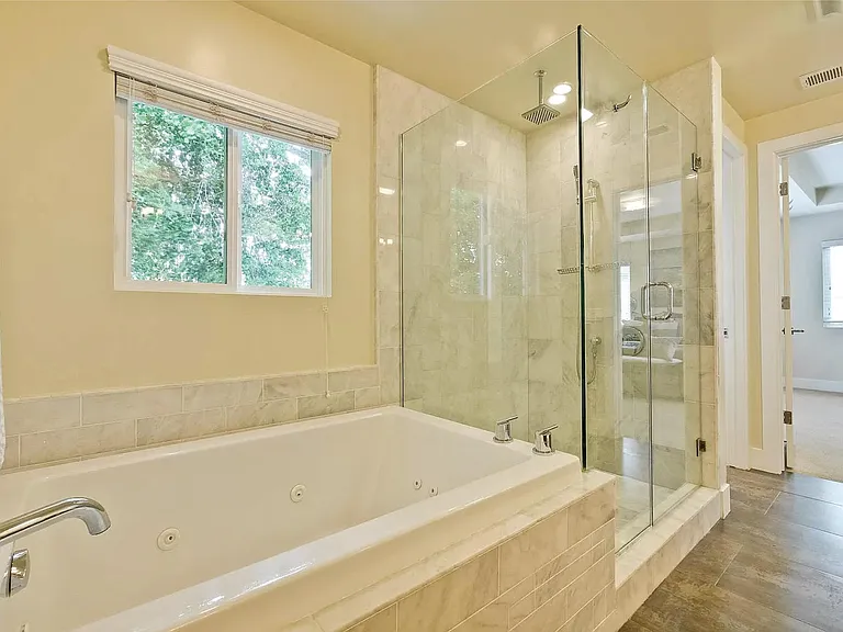 1120 Boranda Ave — Photo 10