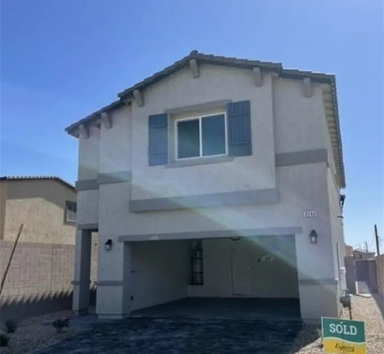 8244 Selenite St