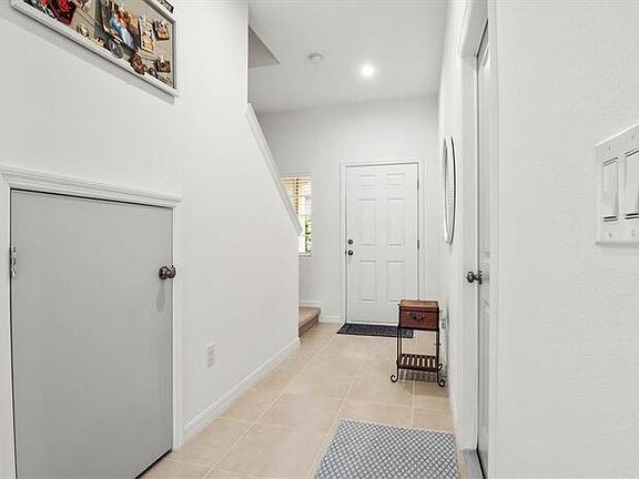 2nd image of 6308 Willowside St