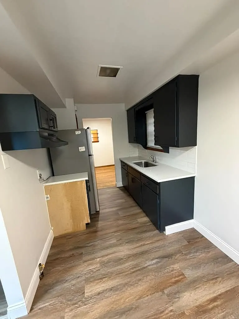 15317 Steinway Boulevard - 1 — Photo 4