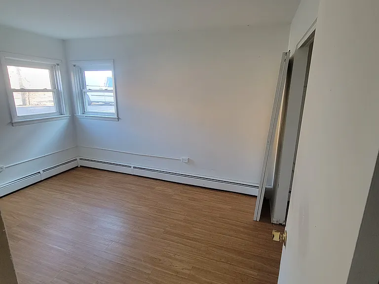 14639 Karlov Ave #BE — Photo 5